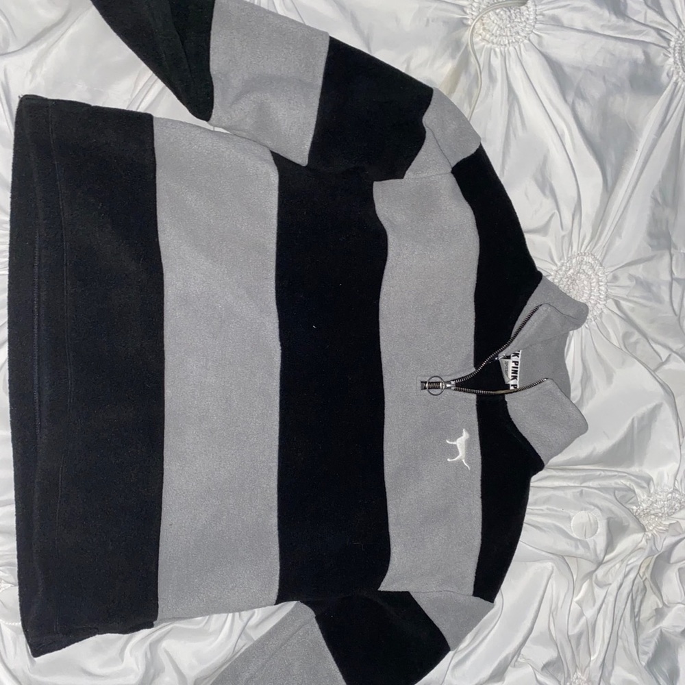 Crew neck